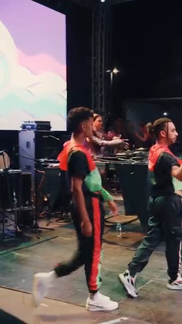 Quadro 4 do vídeo Parada LGBT: cobertura aérea e de rua